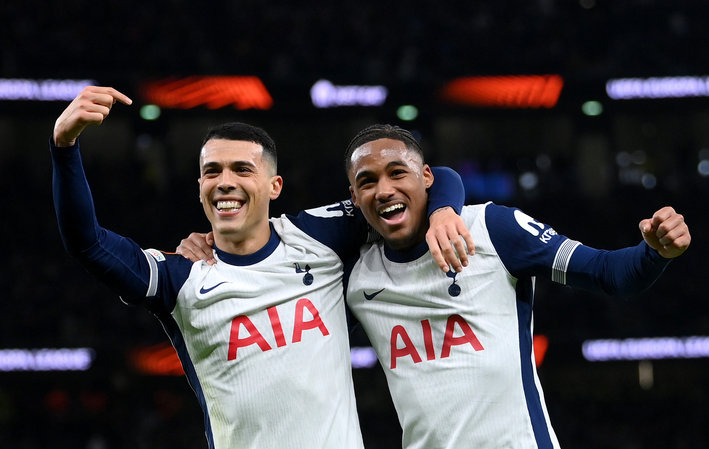 Spurs Clear the Air with Emphatic Win over Alkmaar