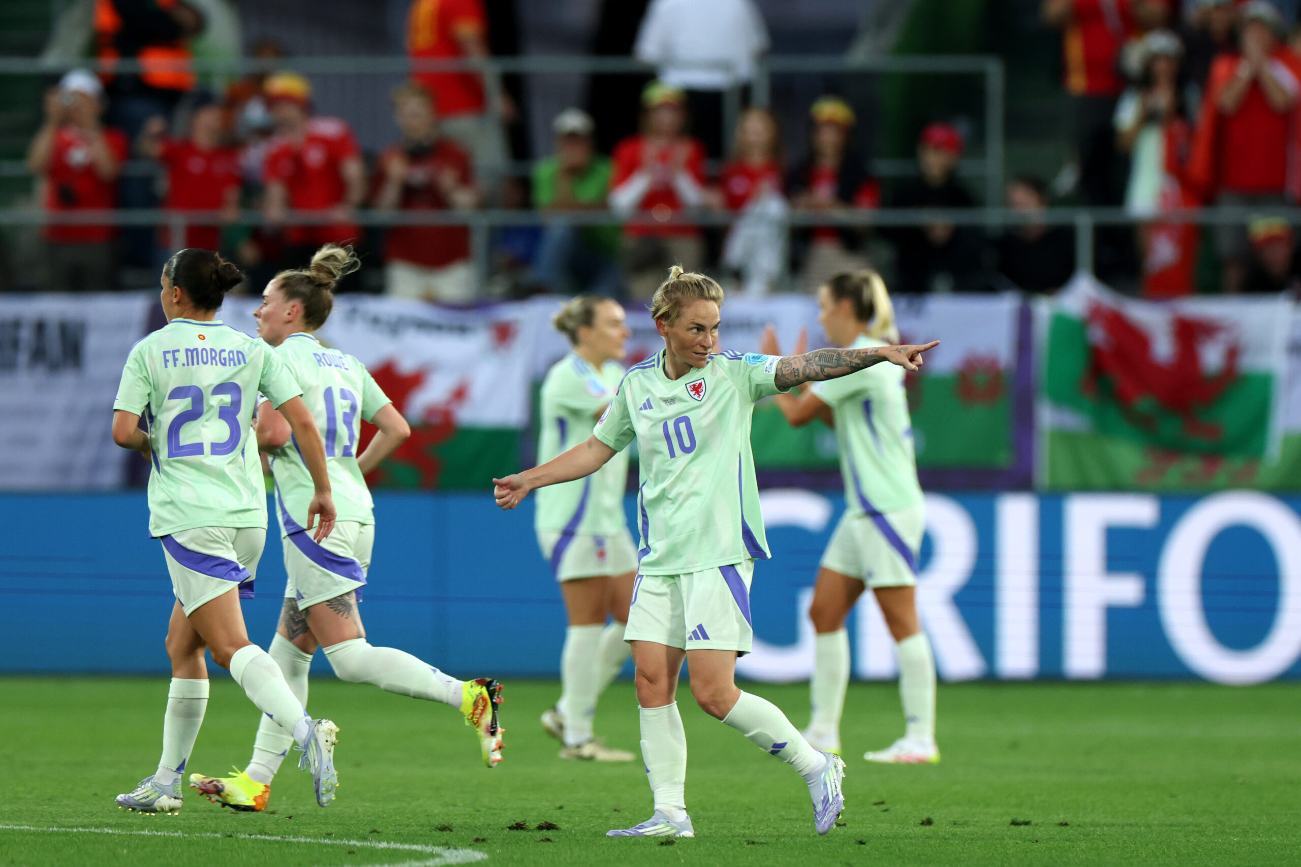Women’s Euros: Group C & D Update
