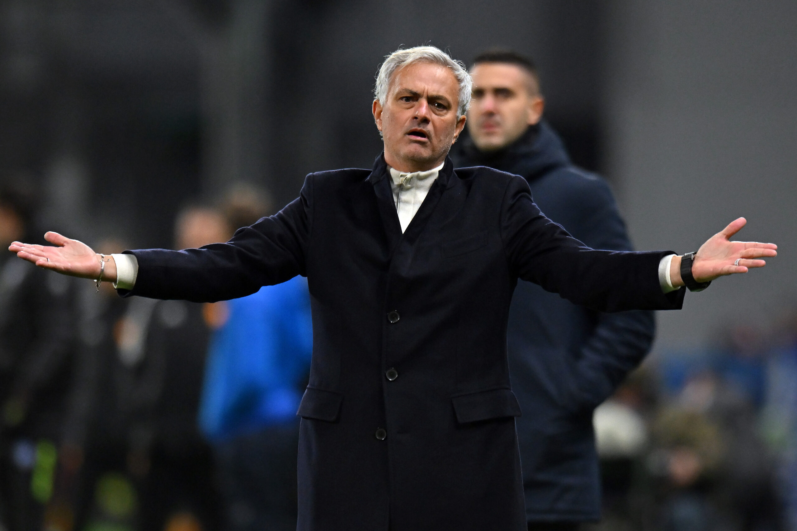 Really Bad Week for Manchester United Managers, Past & Present