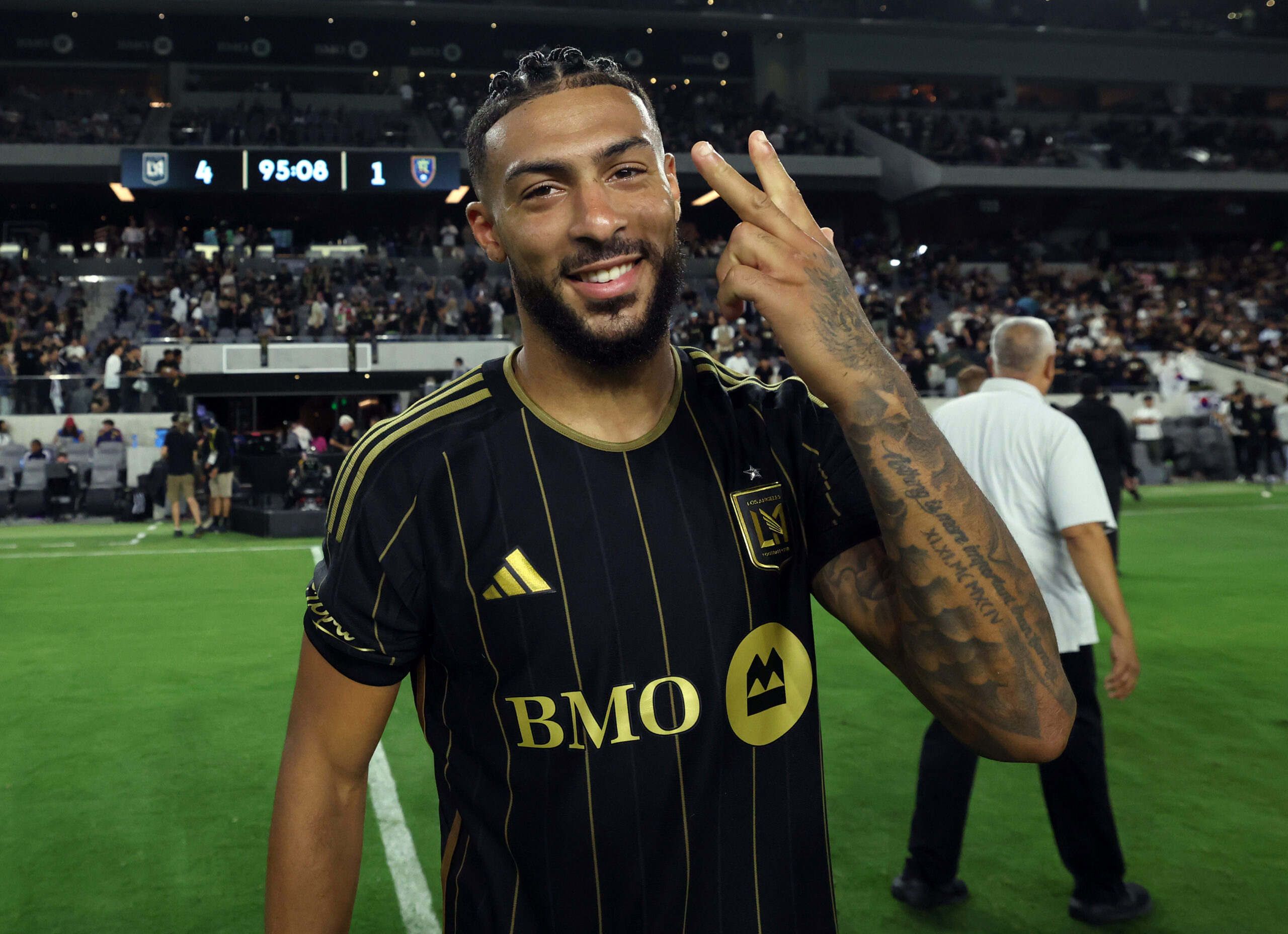 MLS Golden Boot Race Heats Up
