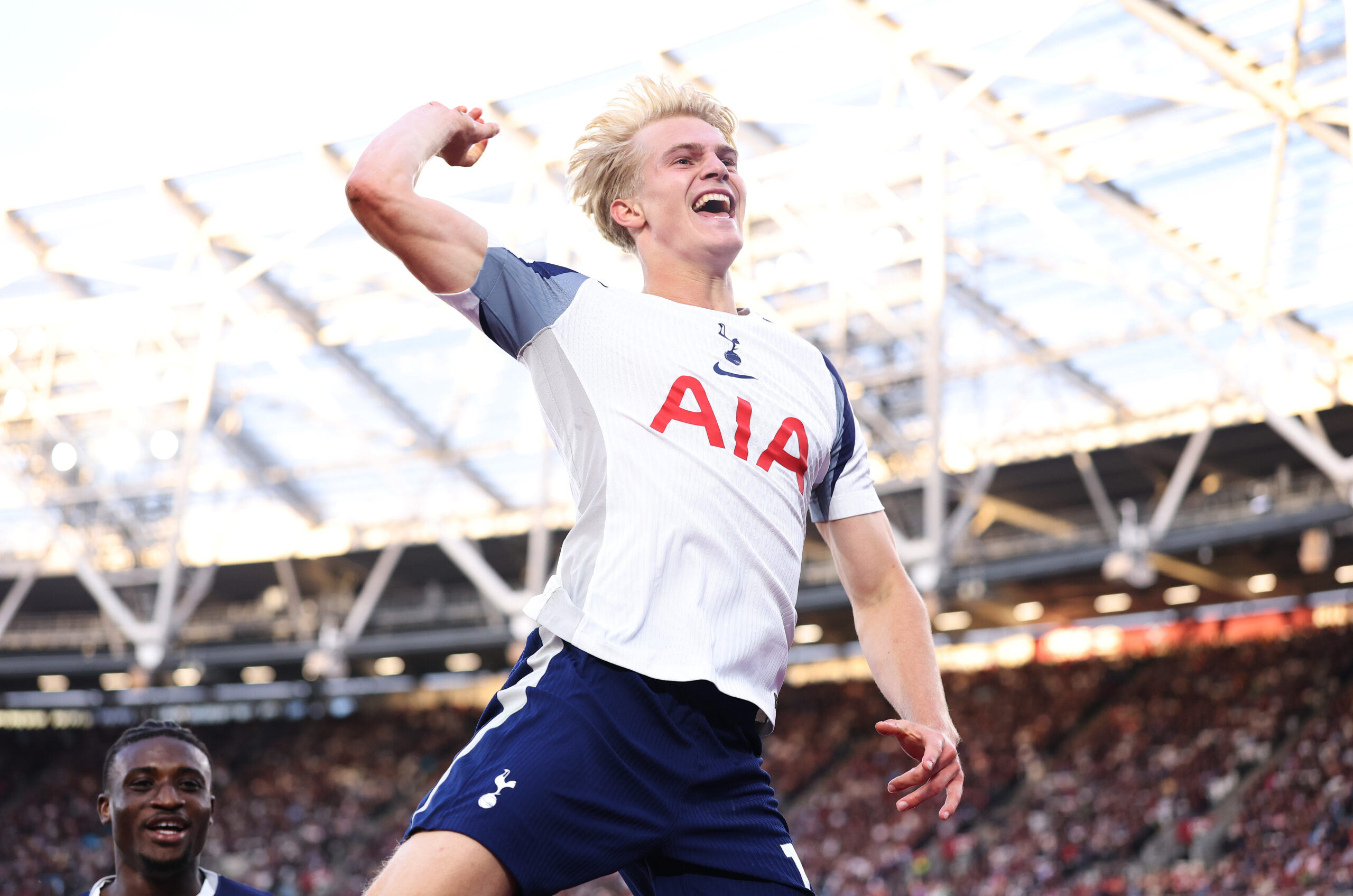 Spurs Dominate Post Levy With Mounting Pressure On Potter