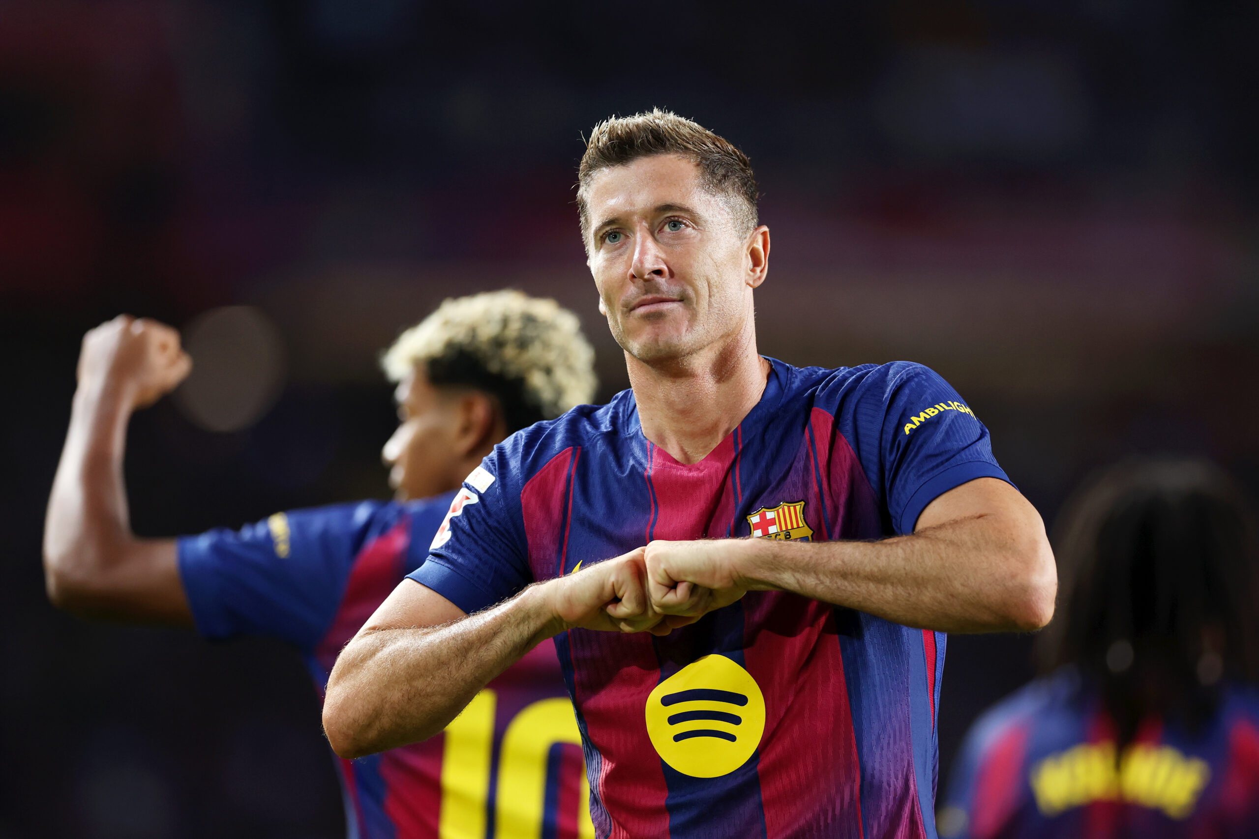 Barcelona’s Best-Case Scenario to Replace Robert Lewandowski