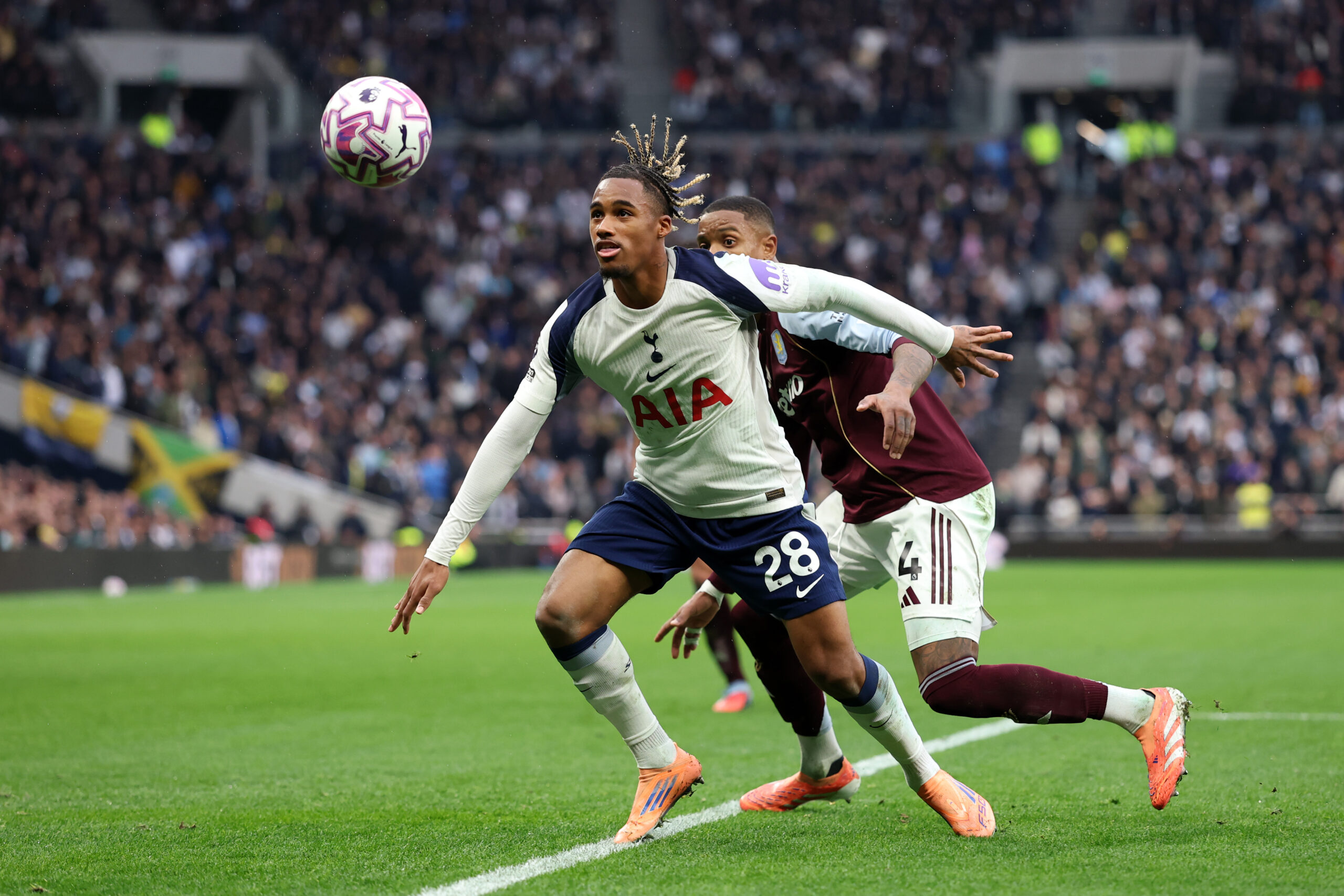 Tottenham: No Striker; More Problems