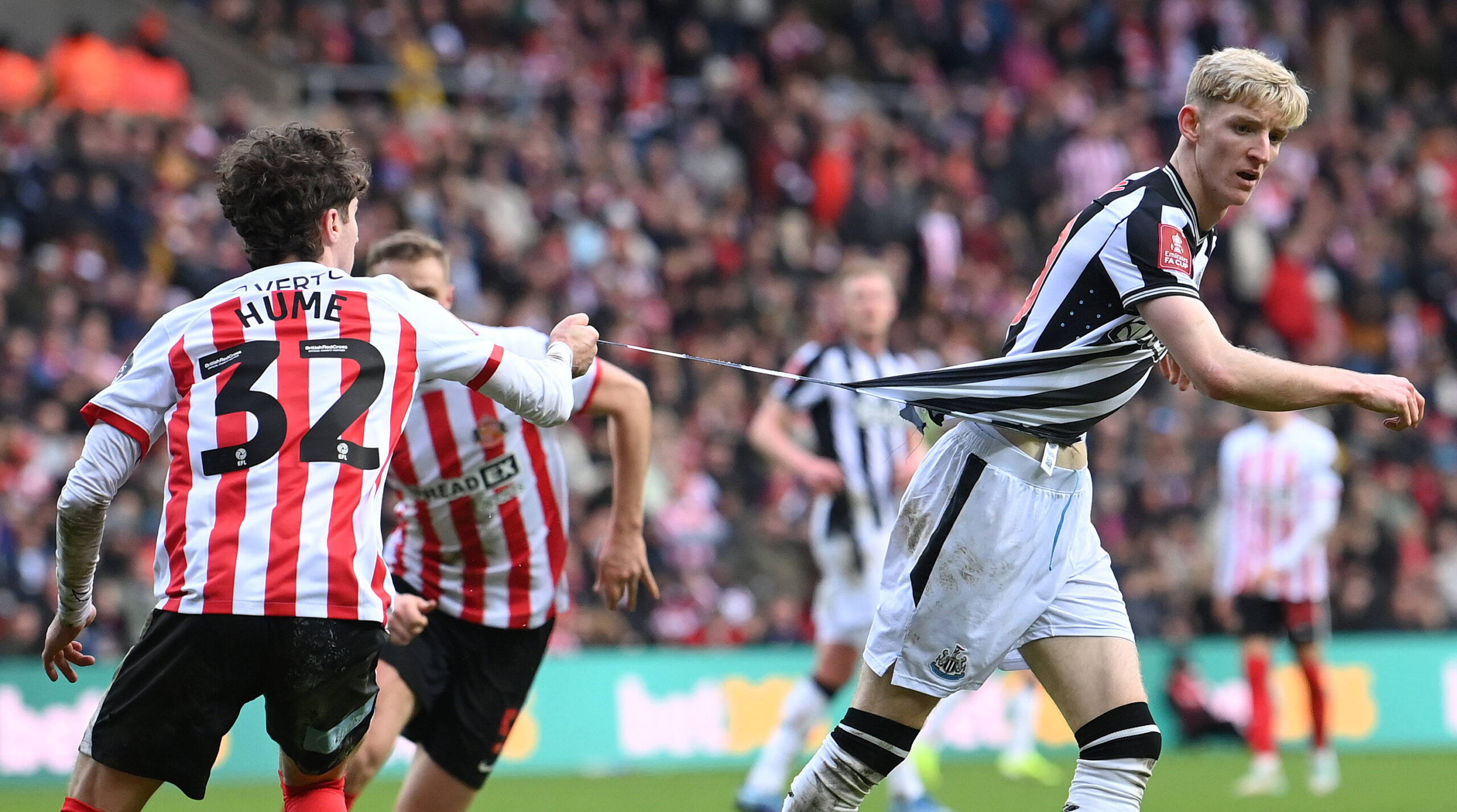 The clash that “means everything”: Sunderland v Newcastle
