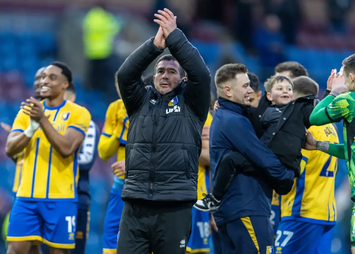 Mansfield Town Look to Topple Arsenal