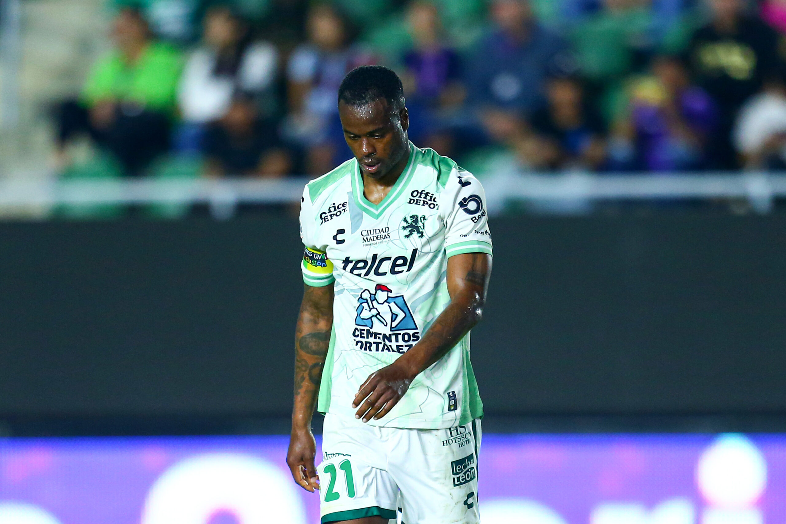 Club León: a Team in Crisis