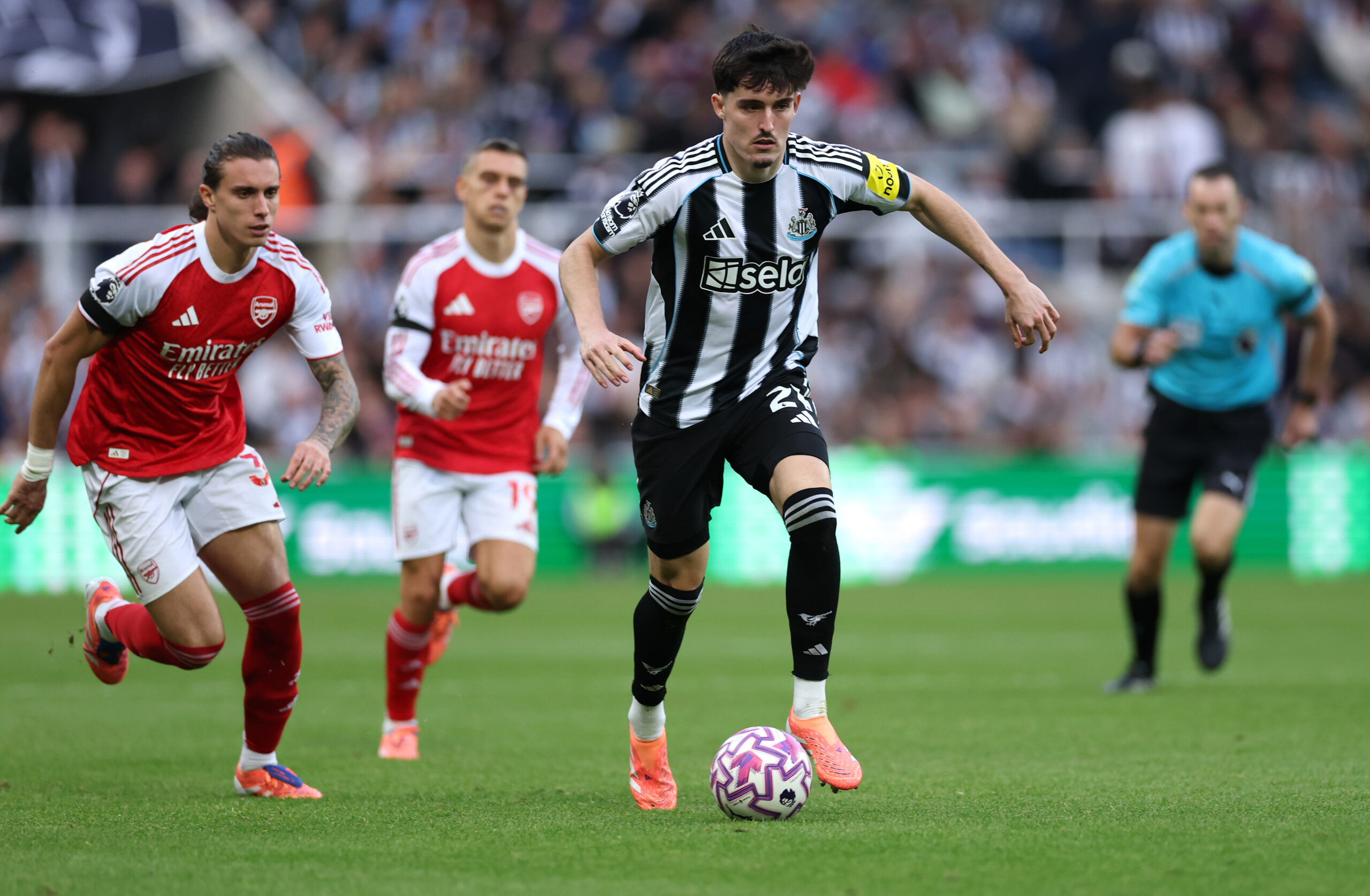 Reeling Arsenal and Newcastle Square Off