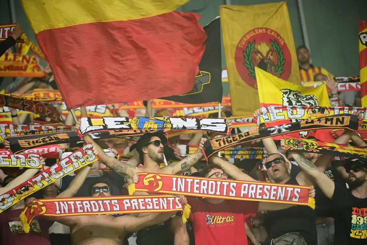 Can Lens Snatch the Title from PSG?