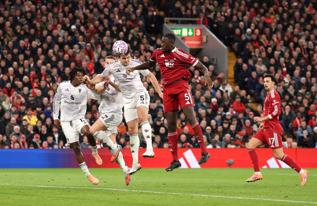 Manchester United vs. Liverpool: Fierce Rivalry Reignites - HOOLIGAN SOCCER