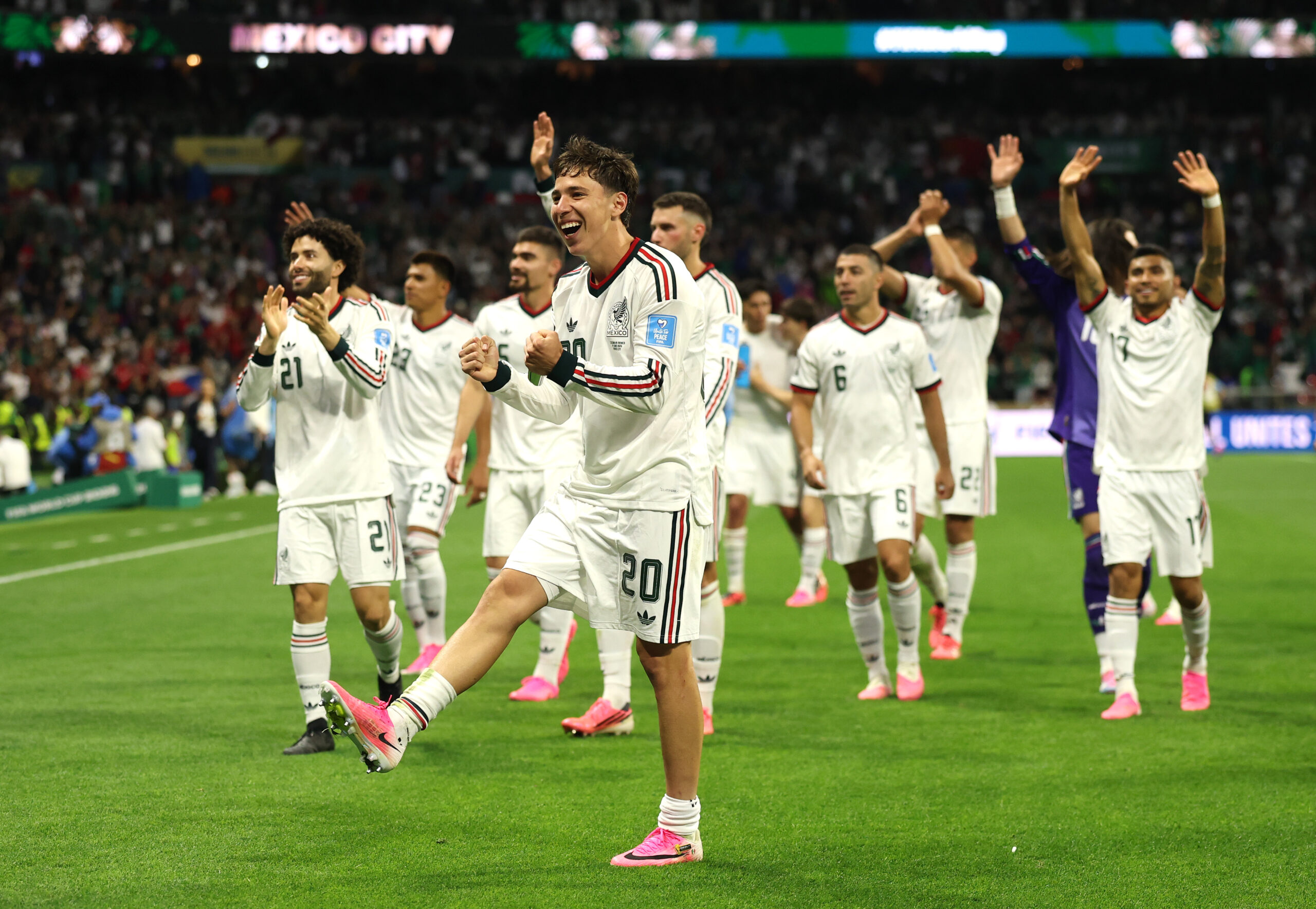 Mexico Finishes Group Stage Perfect After Dominant Win Over Czechia