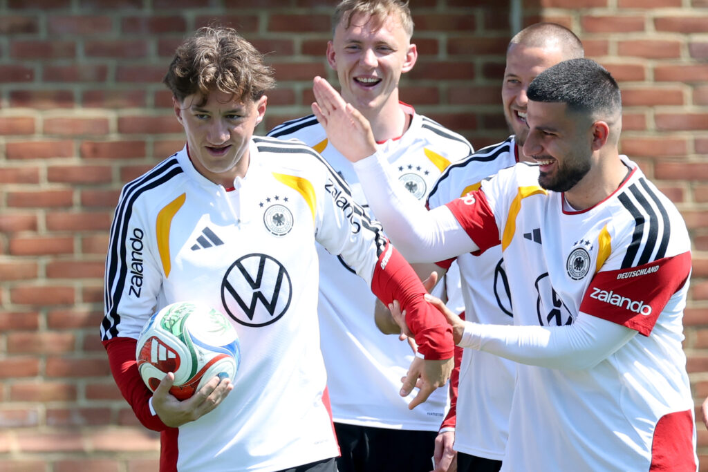 Angelo Stiller in the German training camp