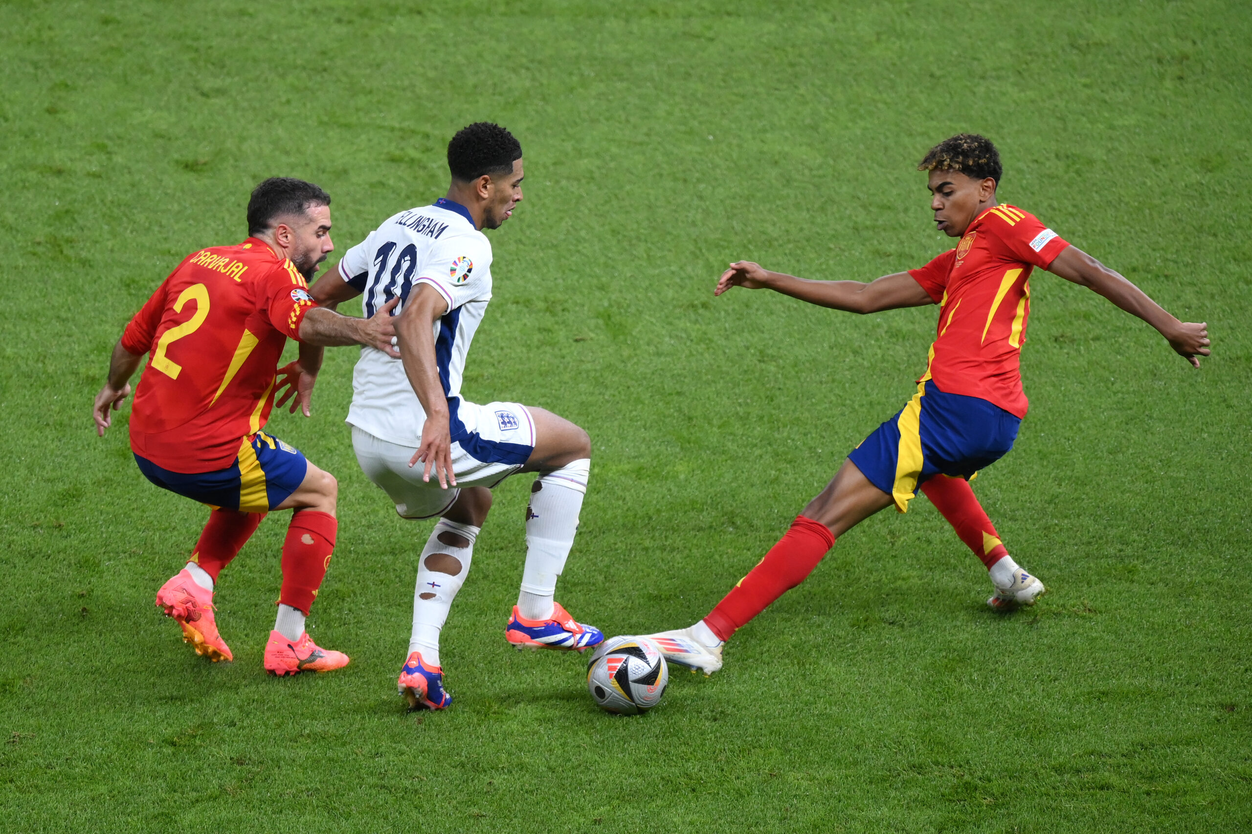 Spain vs. England Preview: World Champions Ready To Roar